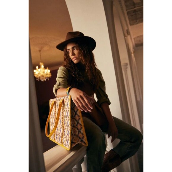 Myra Bag Handmade Mynora Weekender Bag Upcycled Canvas & Cowhide Leather - Picture 1 of 13